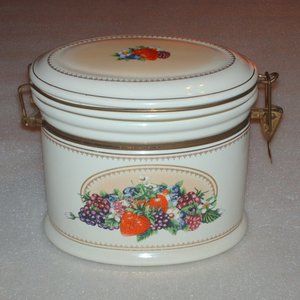 Knotts Berry Farm ceramic advertising canister